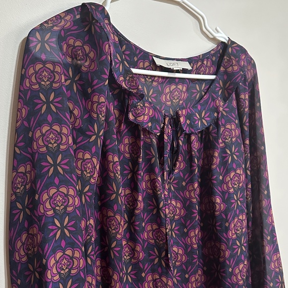 LOFT Long-Sleeve Blouse Size S - Picture 3 of 5